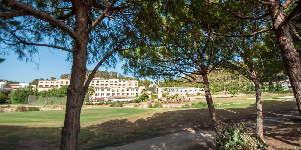 Camp de Mar property owners enjoy great facilities of Hotel Golf de Andratx.