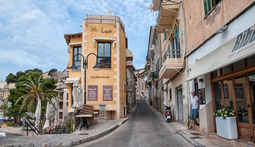 Streets and cafes of Port Soller property market.