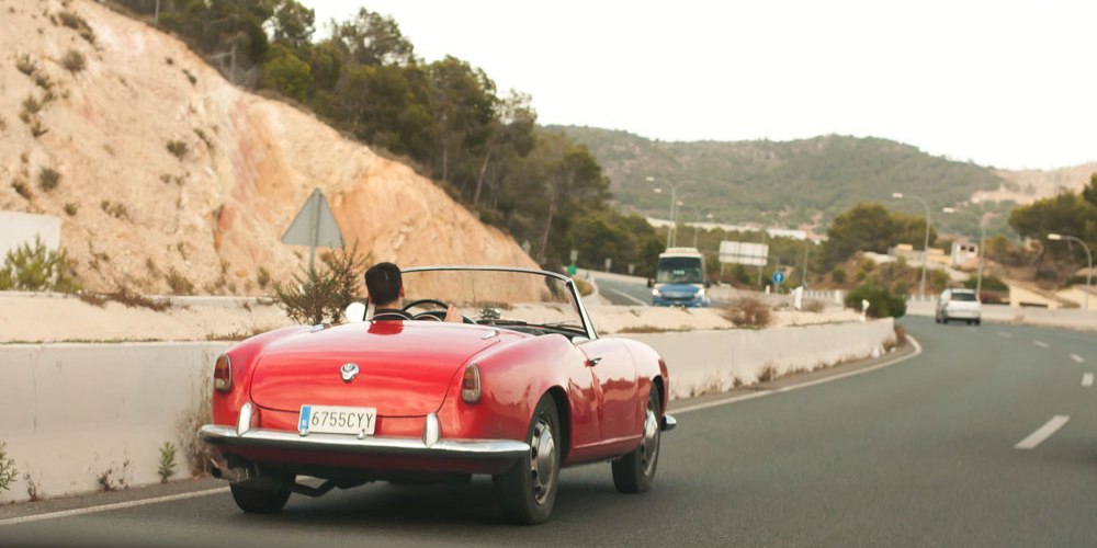 Luxury cars of second home buyers in Mallorca