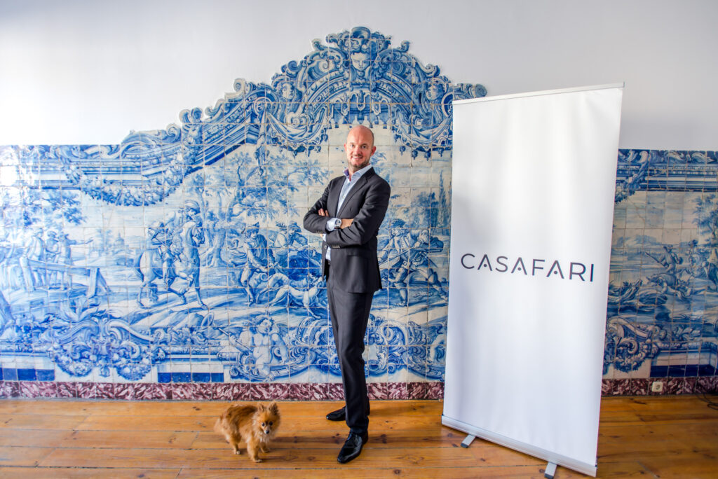 Nils Henning, co-founder de Casafari, en su oficina