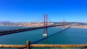 Ponte 25 de Abril em Lisboa, Portugal
