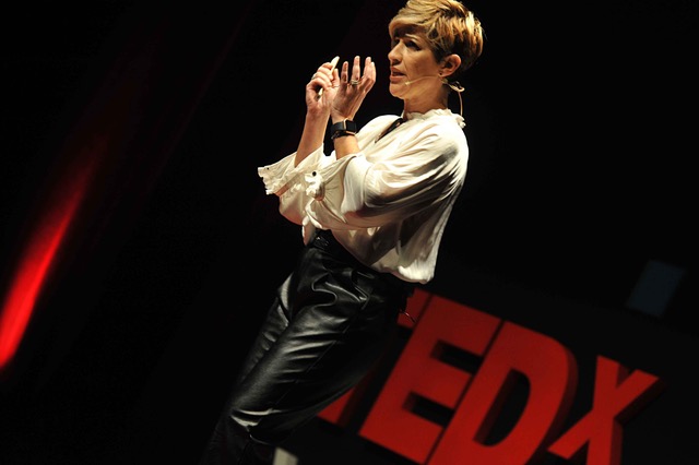 Carla Carvalho Dias at a TEDx Talks with the topic: "is it worth to pay for Customer Service training?"